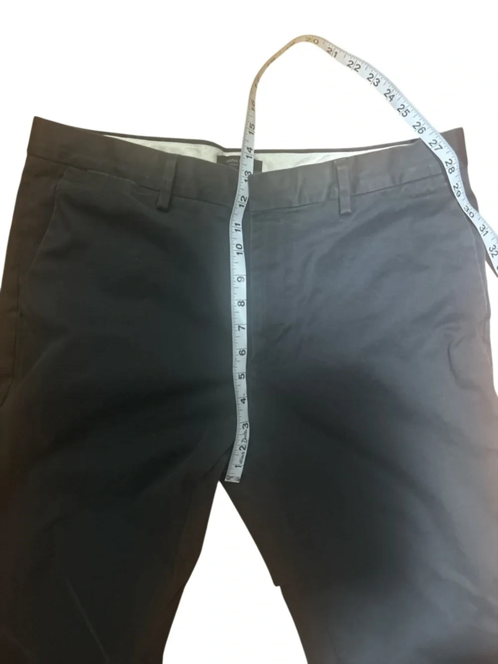 Banana Republic •	men’s size